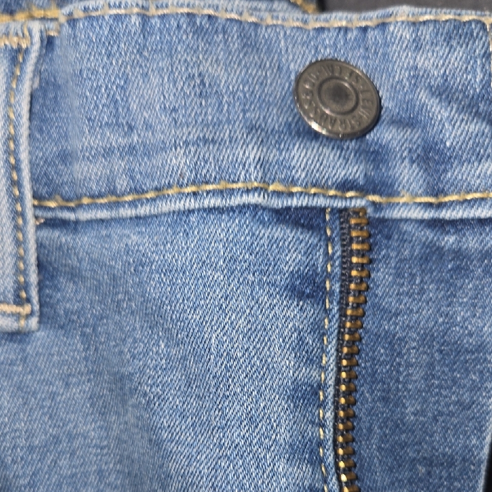 Levi's Sky Blue Denim Pants - Picture 11 of 11